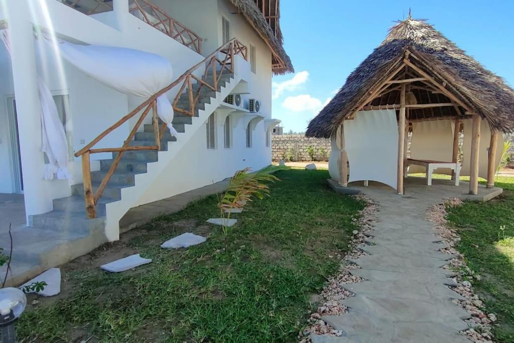 Kupenda House - Milele Resort Tamu, 와타무 외부 사진