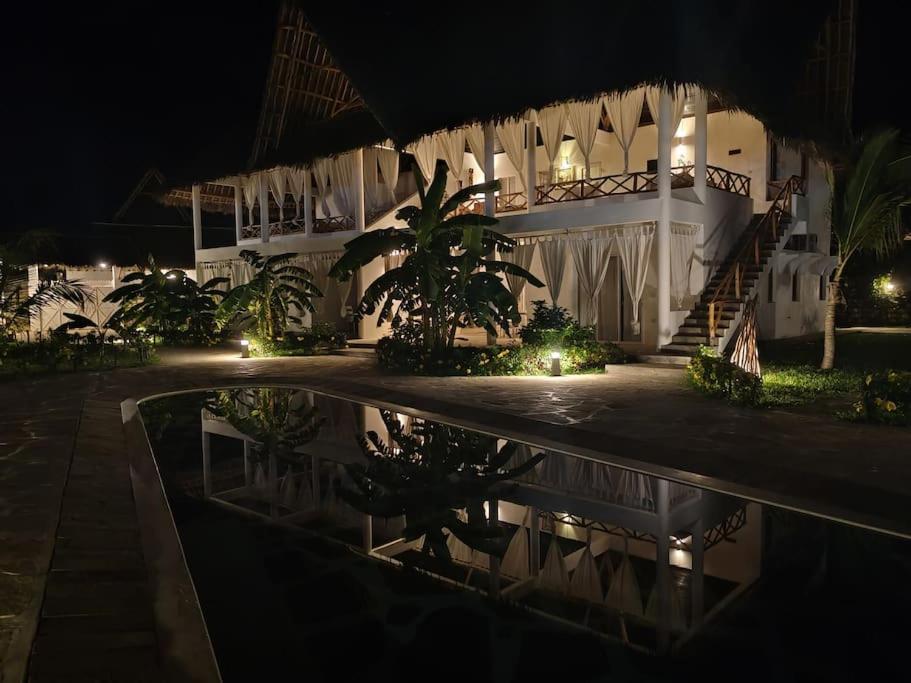 Kupenda House - Milele Resort Tamu, 와타무 외부 사진