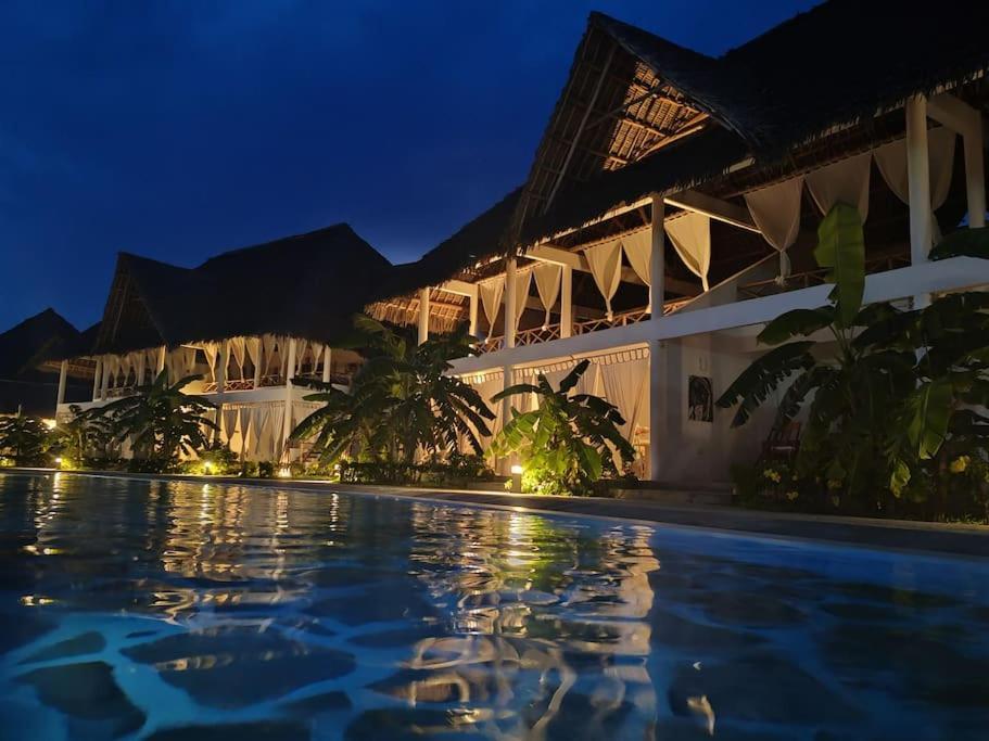 Kupenda House - Milele Resort Tamu, 와타무 외부 사진